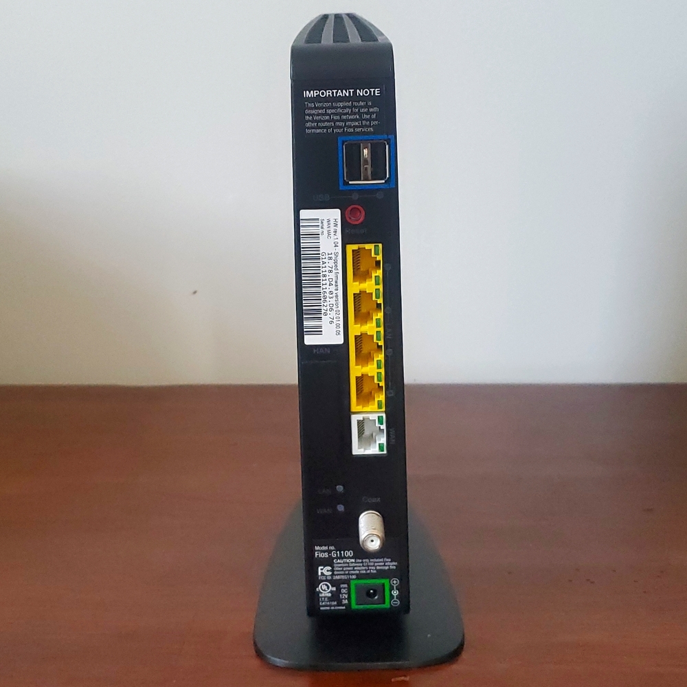 Verizon Wi-Fi Router Fios-G1100 - Picture 2 of 3
